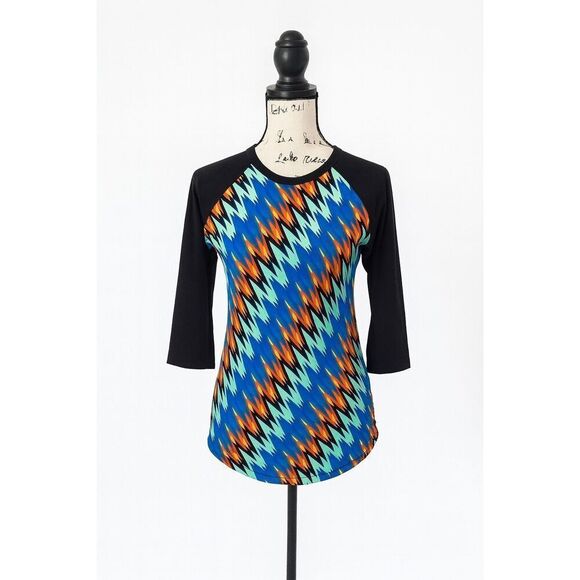 LuLaRoe Randy XXS Raglan Baseball Tee Multicolor Zig Zag NWT - Picture 1 of 5